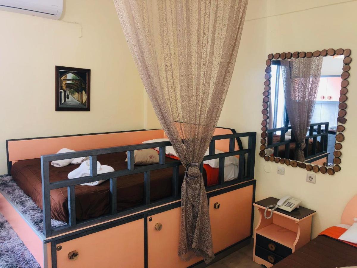 Takis Hotel Apartments إياليسوس المظهر الخارجي الصورة