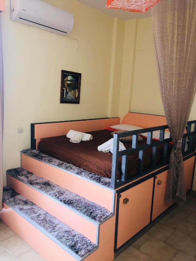 Takis Hotel Apartments إياليسوس المظهر الخارجي الصورة