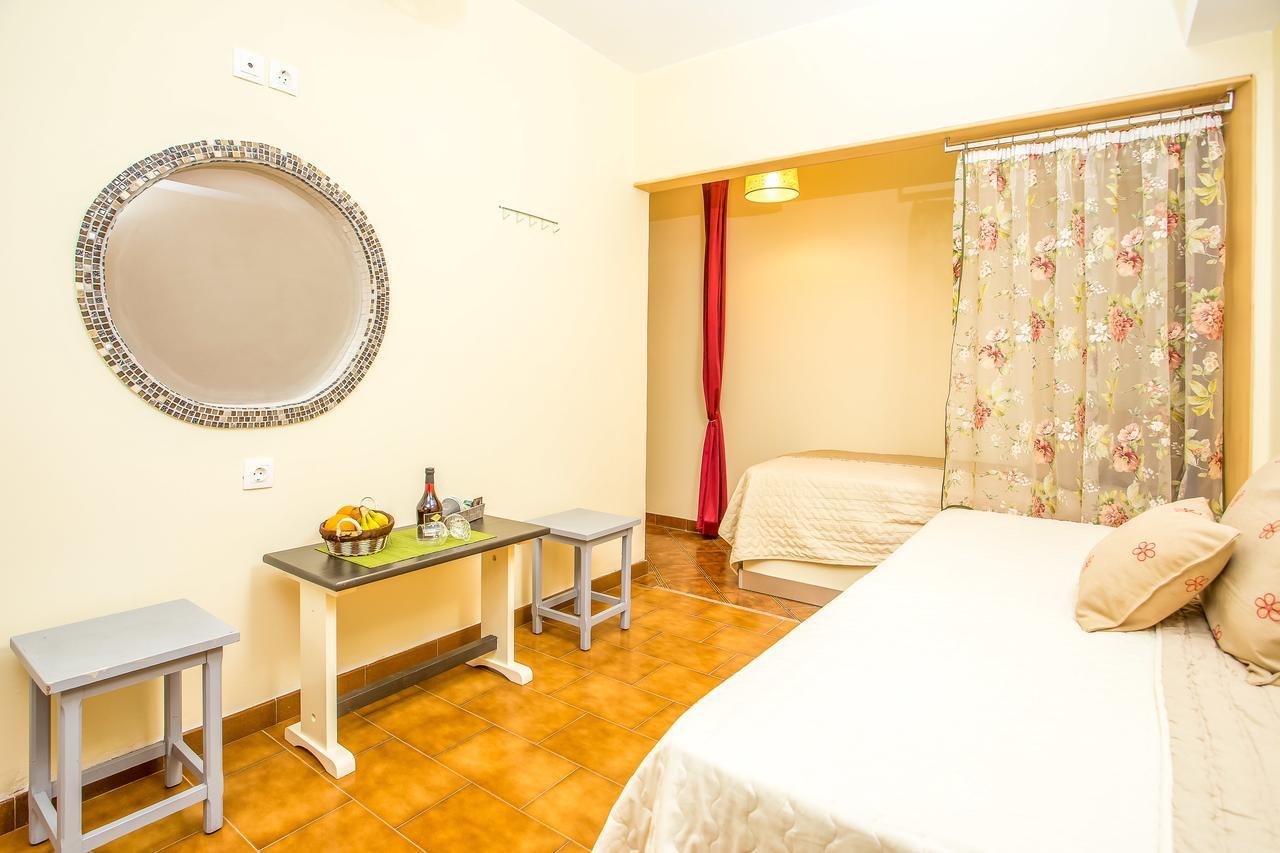 Takis Hotel Apartments إياليسوس المظهر الخارجي الصورة