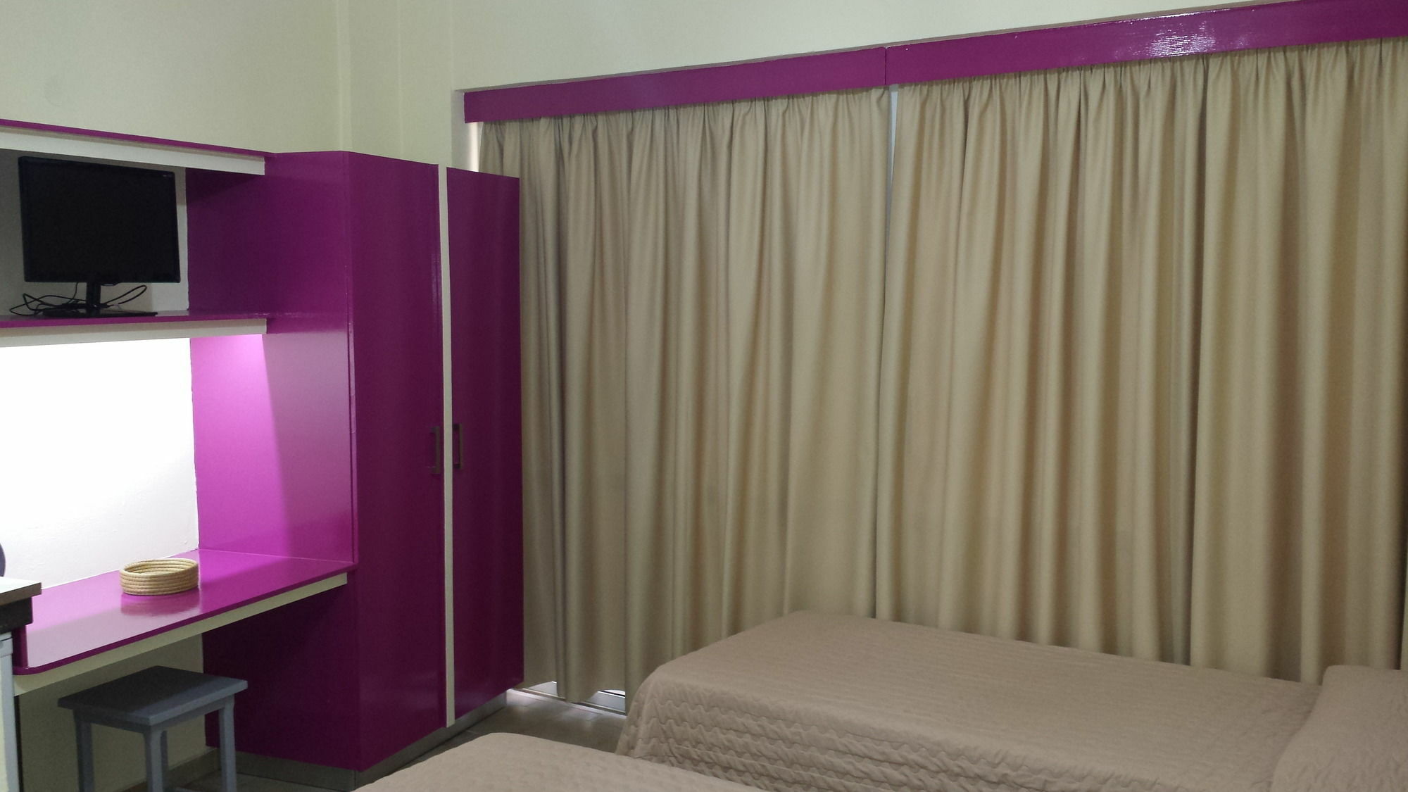Takis Hotel Apartments إياليسوس المظهر الخارجي الصورة