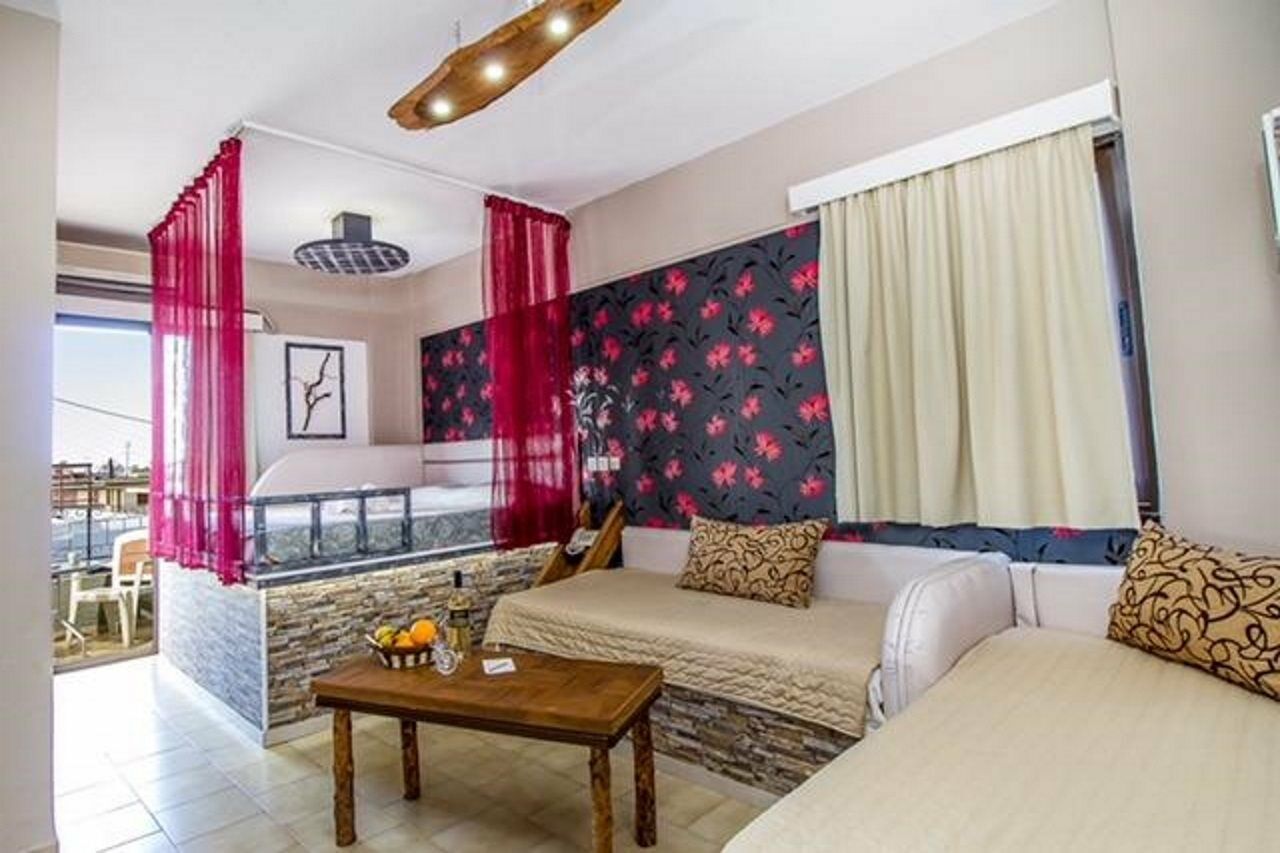 Takis Hotel Apartments إياليسوس المظهر الخارجي الصورة